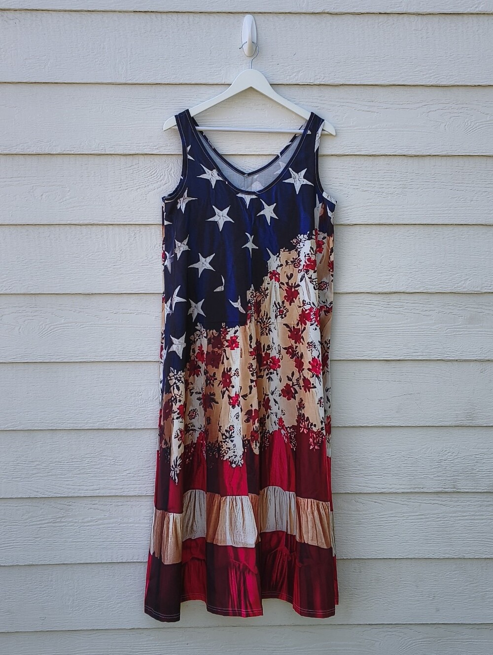 Red, White & Blue Star Floral Print Sleeveless Maxi Dress